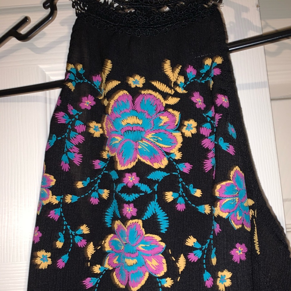Tank top that stands out